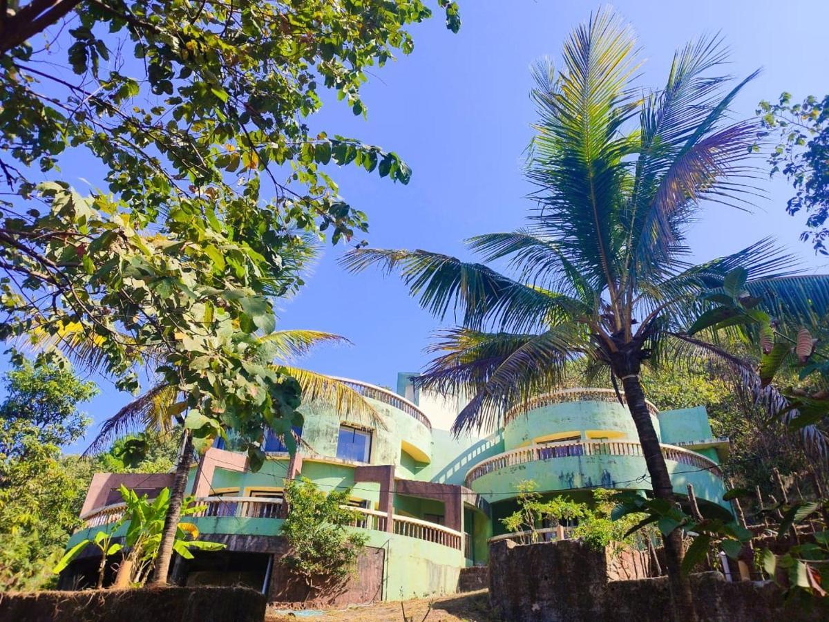 Villa Infinity By The Sea Murud  Exterior foto
